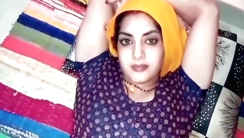 Indian girl fucked in the kitchen by her boyfriend
