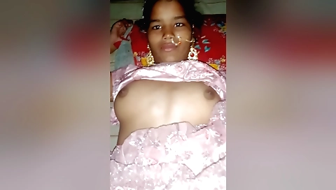 Hot brunette sex video with a hot blonde with a pussy