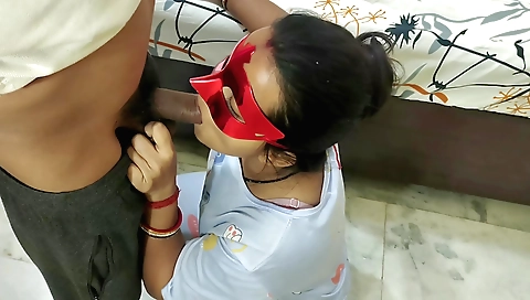 Indian pornstar soniya bhabhi is a hot deepthroat lover