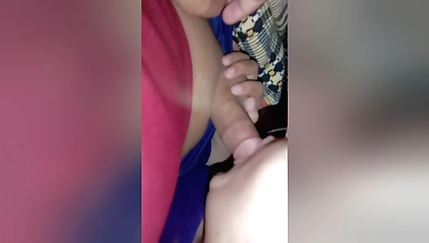 Amateur brunette wife gives a blowjob in the morning