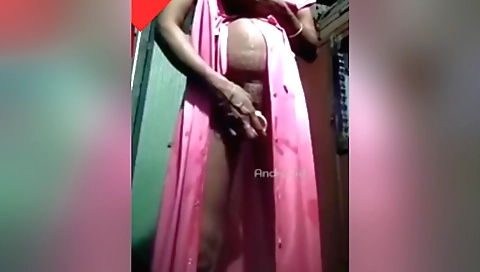 Indian amateur solo girl masturbates with her dildo