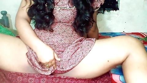 Slutty brunette indian girl masturbates on the sofa