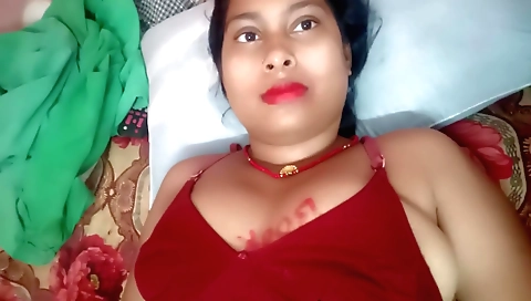 Indian brunette takes deepthroat with a cock in her face