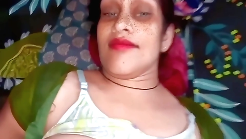 Brunette mature 18+ with a nice body 18+ 18+ amateur sexvid