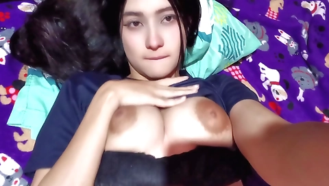Indian guy fucks a brunette in his amateur sex video
