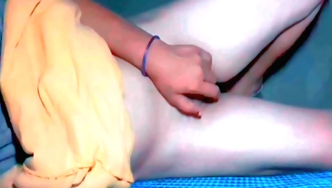 Indian slut gets fucked in all positions and has lots of pleasure