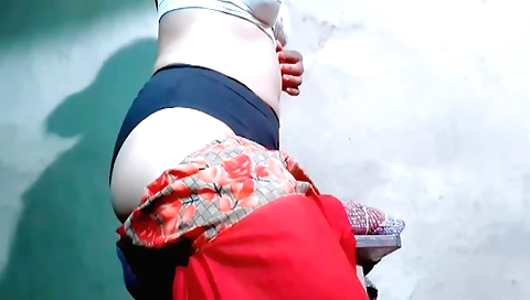 Indian girl with huge tits is feeling a cock in her pussy