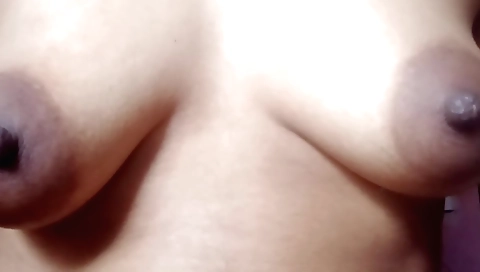 Indian housewife masturbates to make the whole video