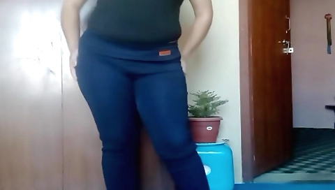 Chick plays with her naked snatch during masturbation