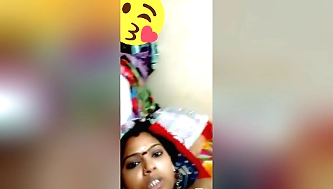 Indian woman showing her hairy pussy on web camera