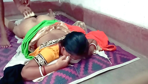 Indian housewife has sex with her boyfriend 69 position