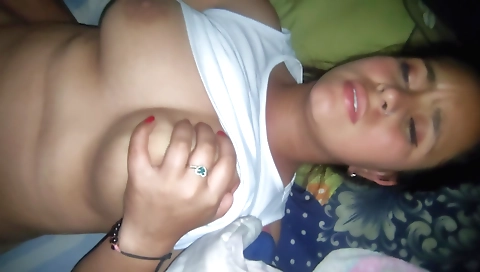 Indian babe gets her cunt sucked in tight anal sex