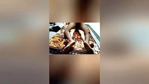 Indian tourist girl with big tits ko texi drives ne choda