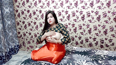 Sexy brunette bhabi shows her tits and body in webcam video