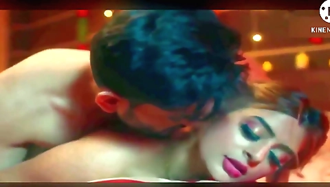 Indian slut gets so horny that she cums on the bed