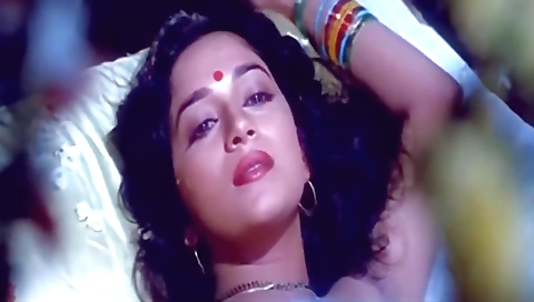 Indian brunette slut gets her lover's dick deep in her mouth