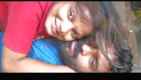 Indian brunette has a nice time of it with her man
