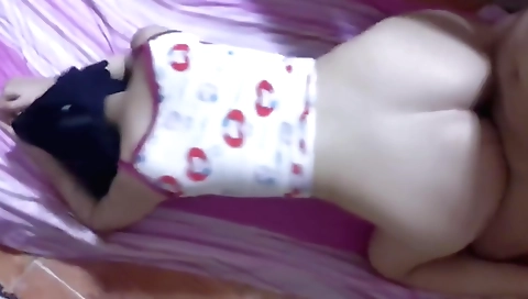 Amateur girl with a nice ass is getting a hard fuck