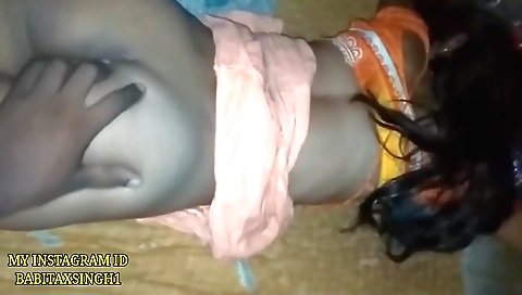 Indian girl gets her pussy penetrated in clear hindi