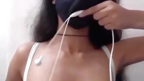Big tits brunette Indian cam girl pirya bhabhai naked tease