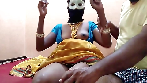 Indian beauty in tight lingerie gets fucked in the bed