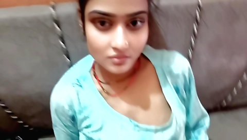 Solo female porn video with a beautiful indian girl