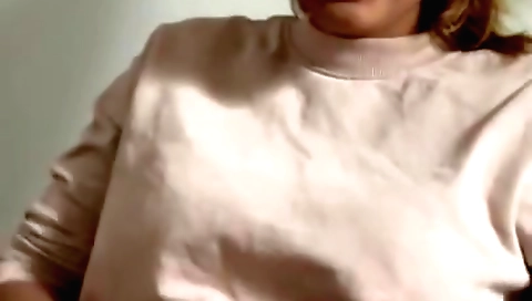 Indian teen in a sexy dress gets a creampie on the washing machine