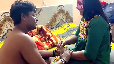 Indian stepbrother gets his stepsister's cunny fucked