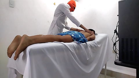 Indian massage therapist uses hands to massage your body