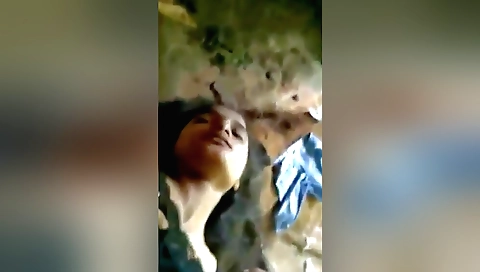Indian girl 18+ gets pounded in outdoor porn movie
