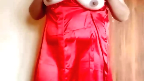 Busty amateur girl masturbates in a solo webcam video
