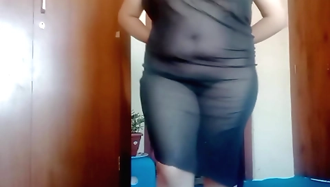 Busty amateur chick in amateur sex video on the webcams