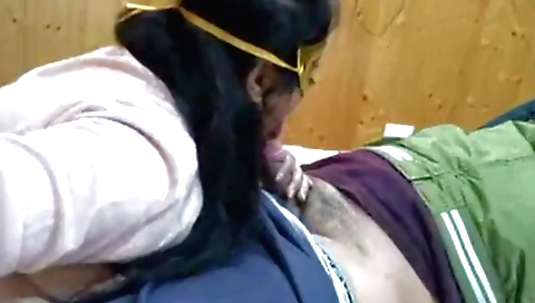 Brunette webcam sex in hotel room with a nice facial