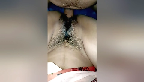Indian chick plays with her pussy and ass in amateur clip