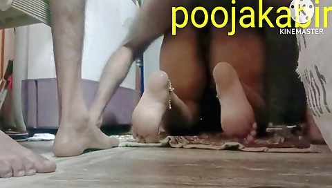 Indian wife is left in front of husband to pay rent