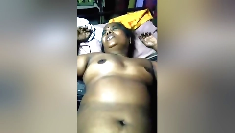 Mature indian aunt gets fingered in POV in amateur video