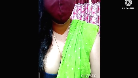 Indian teen solo video with huge tits show her body