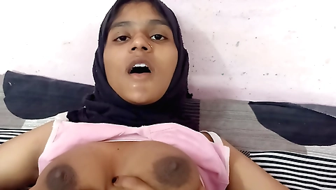 Indian babe in a sexy outfit is showing her hairy pussy