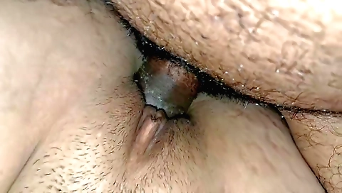 Bhabhi fucked in her bedroom in this homemade porn video